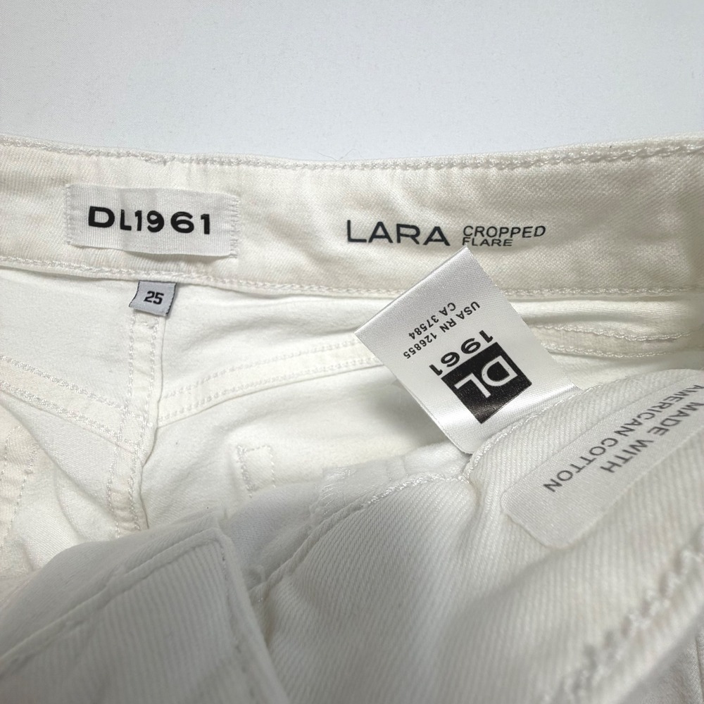 DL1961 Lara Cropped Flare Jeans – White Porcelain – Size 25 - Picture 6 of 12